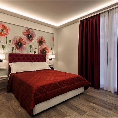Petit Hotel プラート エクステリア 写真